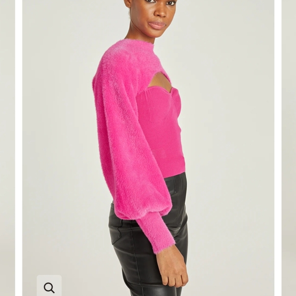 Amur Juliana Cut Out Knit Top - Picture 5 of 13
